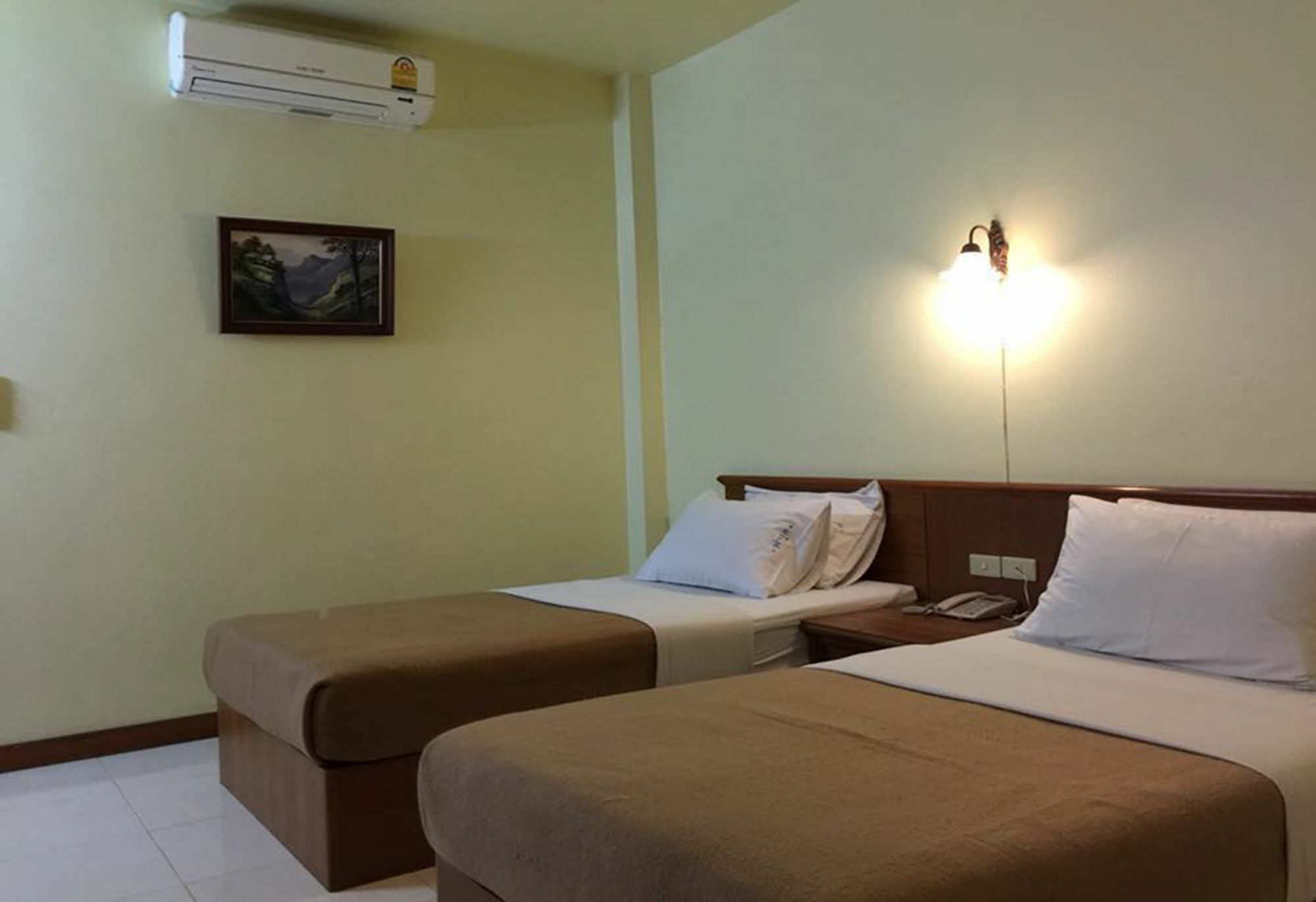 Lisa Chiang Mai Hotel Eksteriør billede