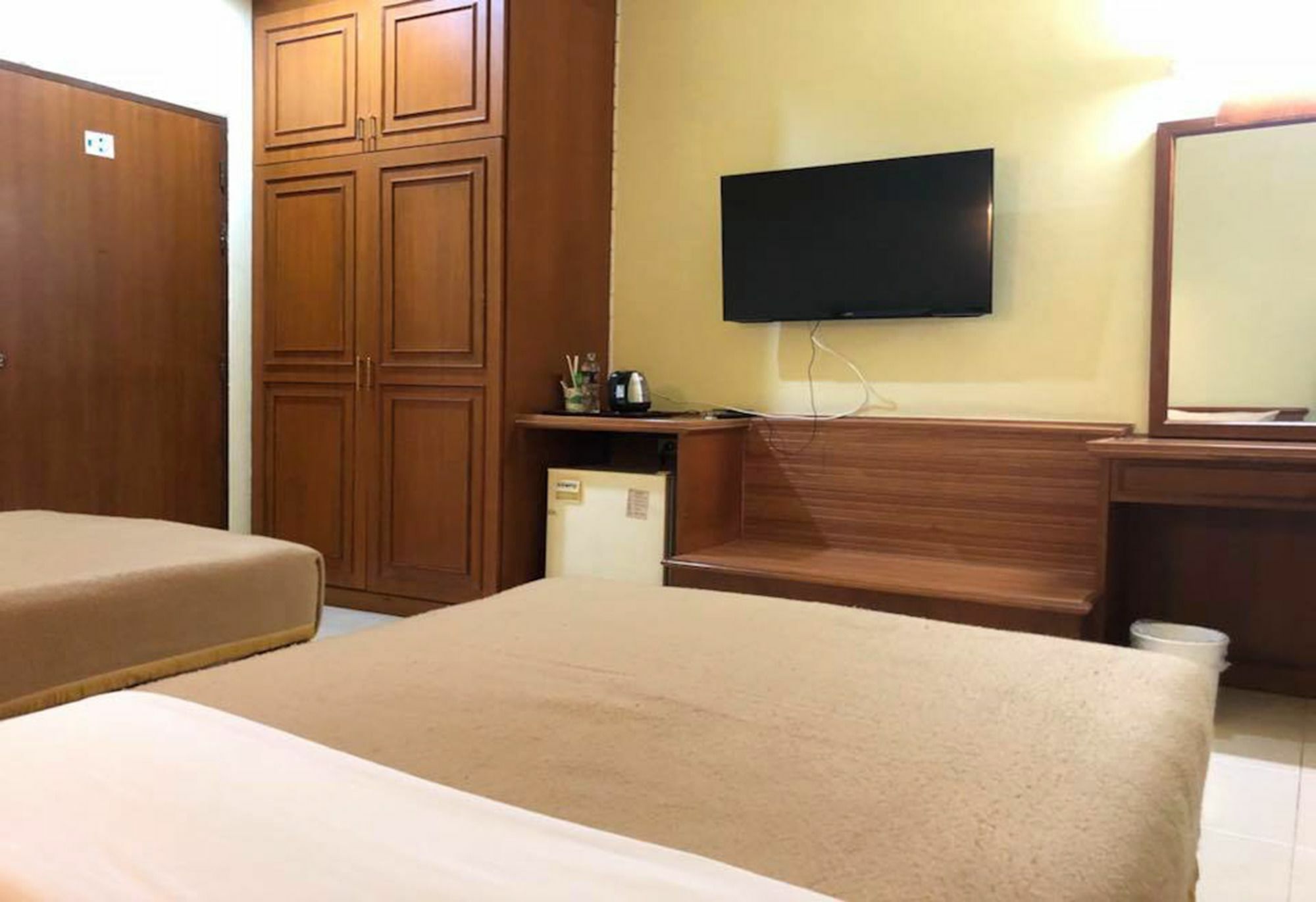 Lisa Chiang Mai Hotel Eksteriør billede