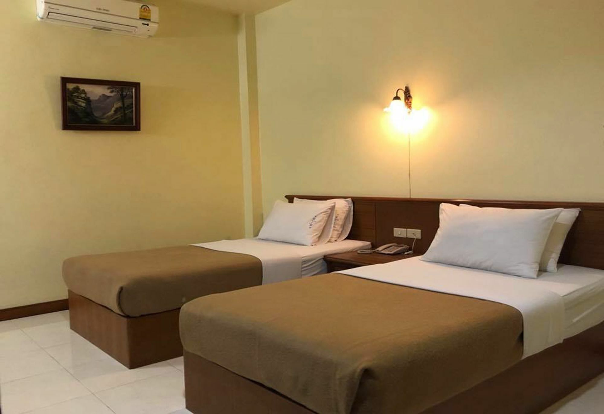 Lisa Chiang Mai Hotel Eksteriør billede